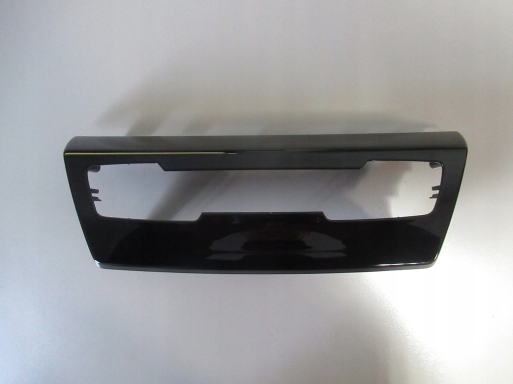 фото №2, Bmw f45 f46 захист панель радіо рамка 9312393