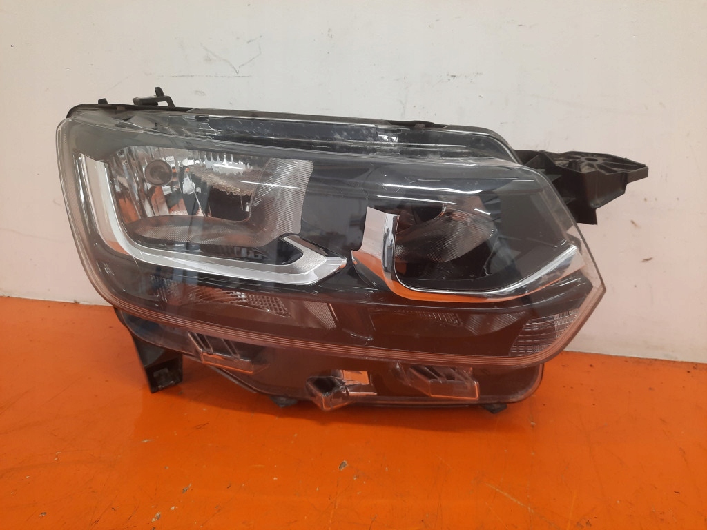 фото №1, Toyota proace 16- лампа правая перед фара правый передний 73278215