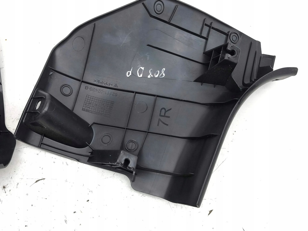 фото №7, Toyota corolla e210 e21 2021 комплект молдинг поріг