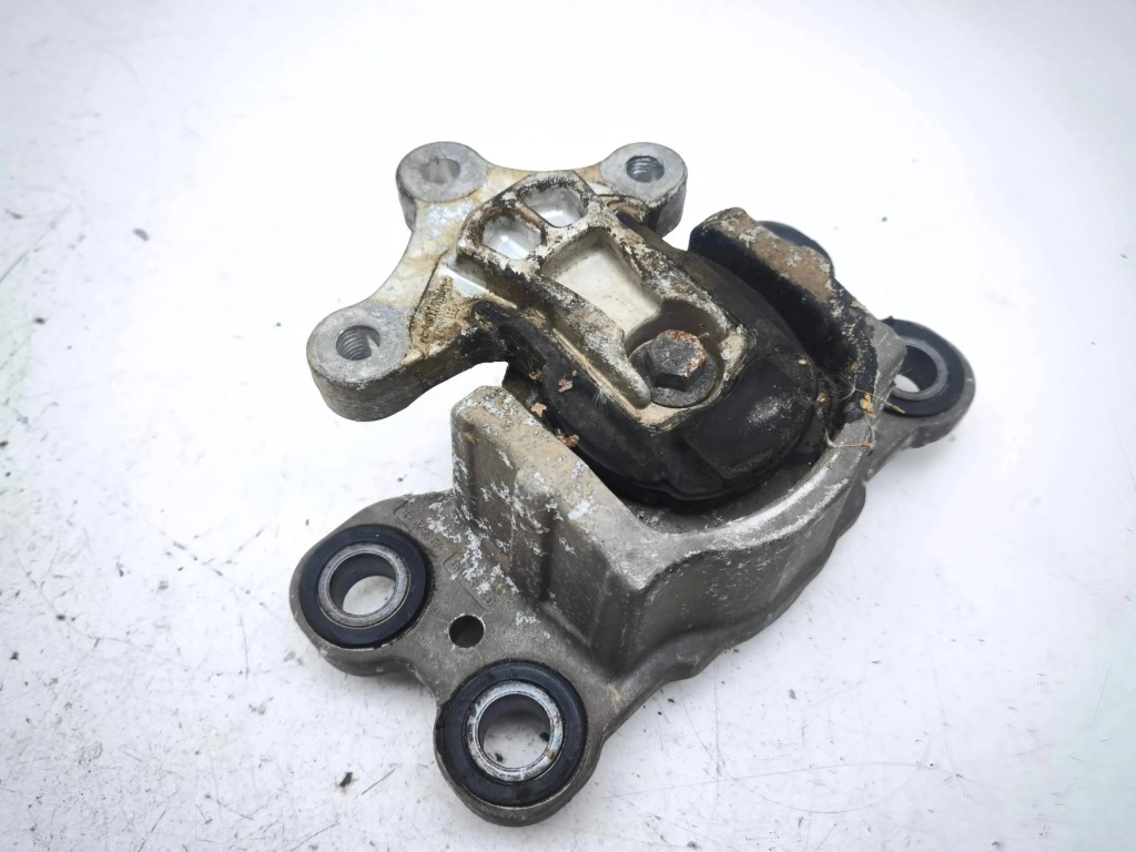 фото №7, Volvo v60 2012 кронштейн / кронштейн двигуна