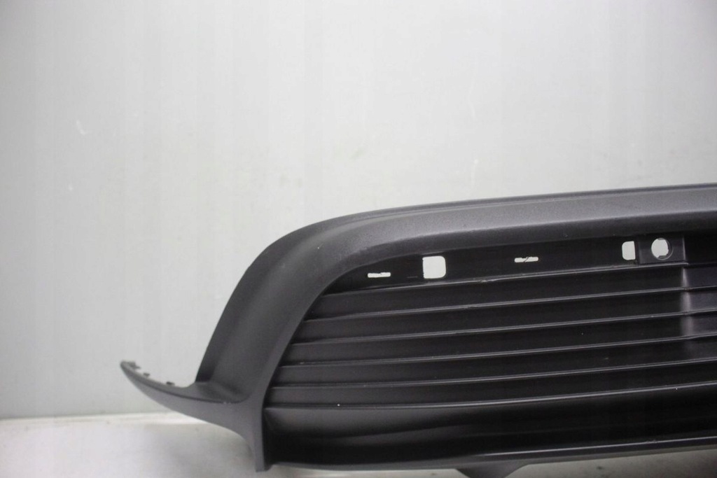 фото №11, Бампер задняя porsche taycan 9j1807983f