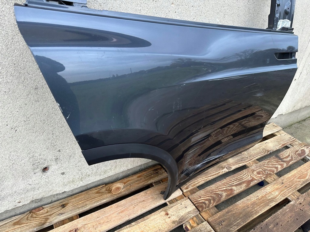 Дверь задняя задняя правое  tesla model x bardzo в хорошем состоянии Цена