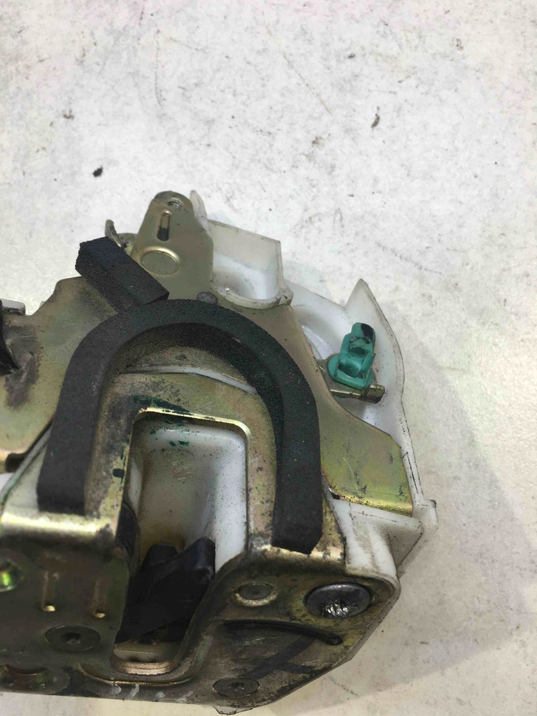 фото №5, Замок дверь правый задняя nissan primera p11 2.0 16v