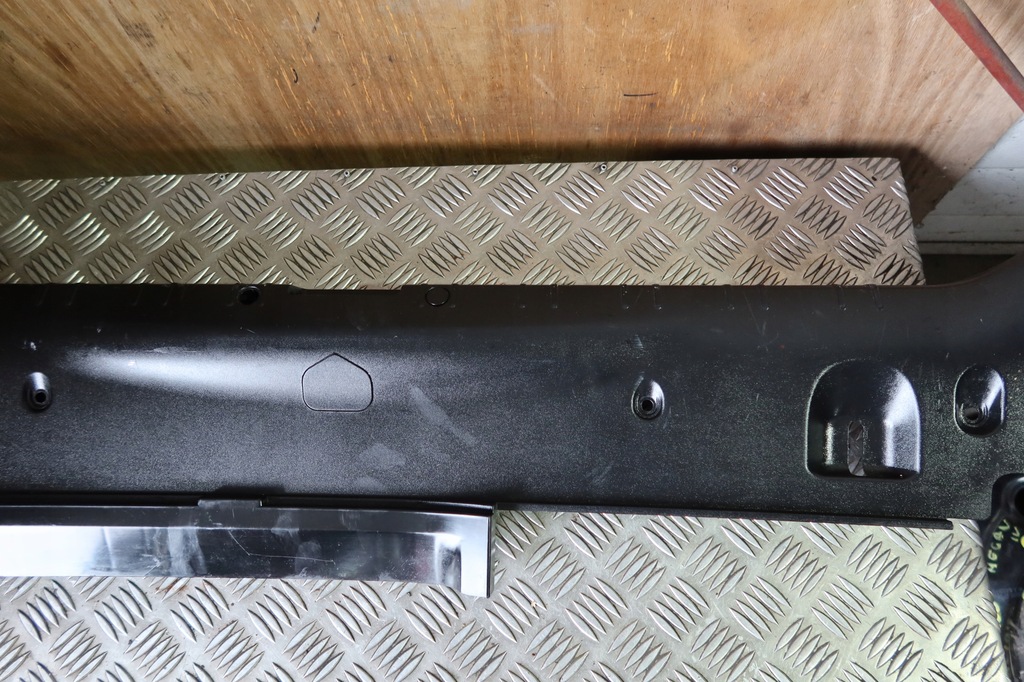 фото №4, Захист поперечина заднього bmw e65 8223560