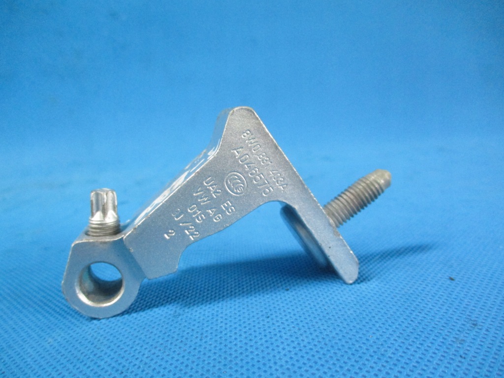 фото №1, Петля дверь левый audi a4 b9 8w0831403a