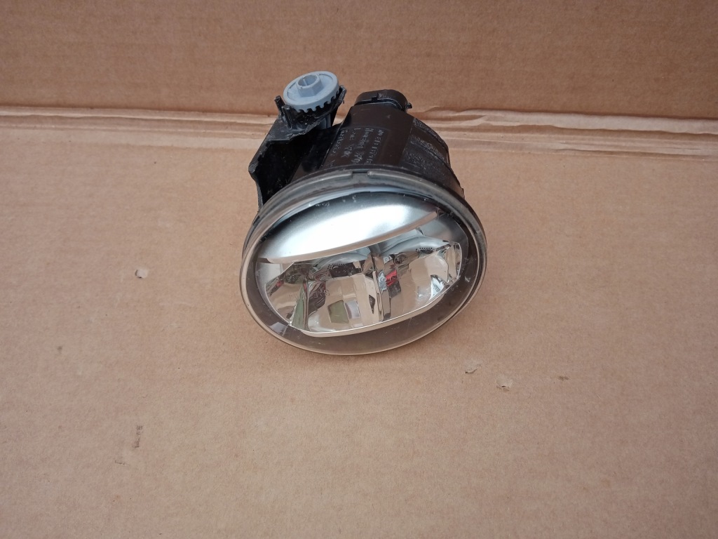 фото №2, Toyota chr правий протитуманна фара led
