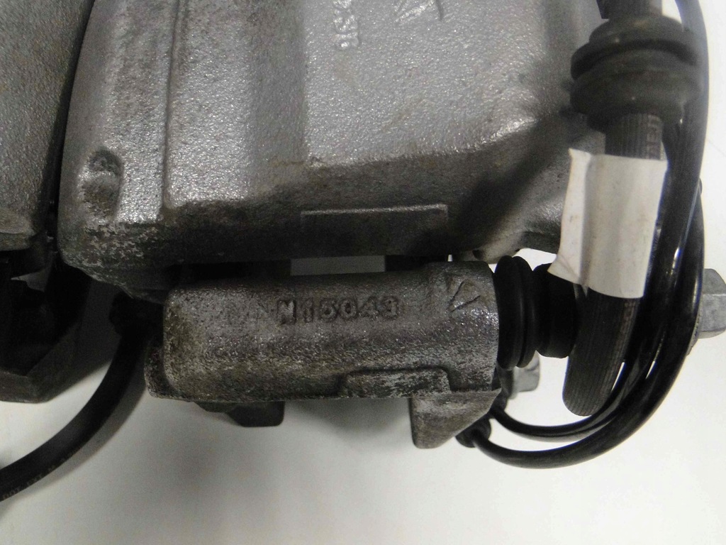 фото №16, Mercedes gls x167 167 суппорт тормозной передний левый правый комплект