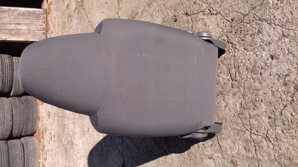 фото №6, Сиденье правый перед передний peugeot 107 3d 05-