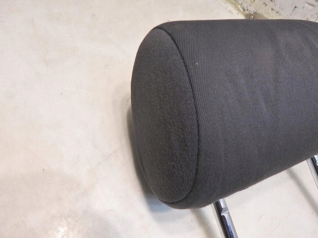 фото №5, Підголівник лівий перед audi a3 8p