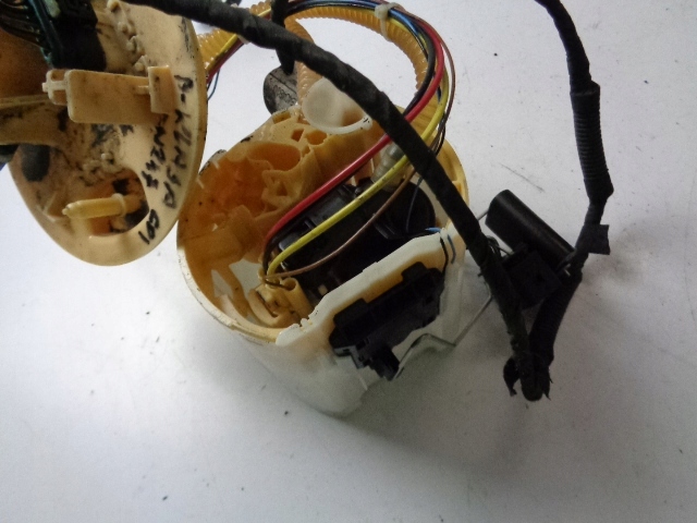 фото №3, Насос пального mercedes b-klasa w247 cdi