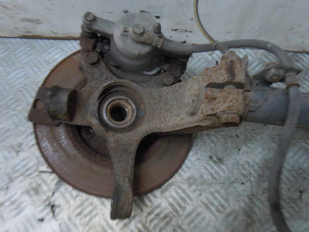 фото №4, Поворотный кулак амортизатор правый перед peugeot 107 c1