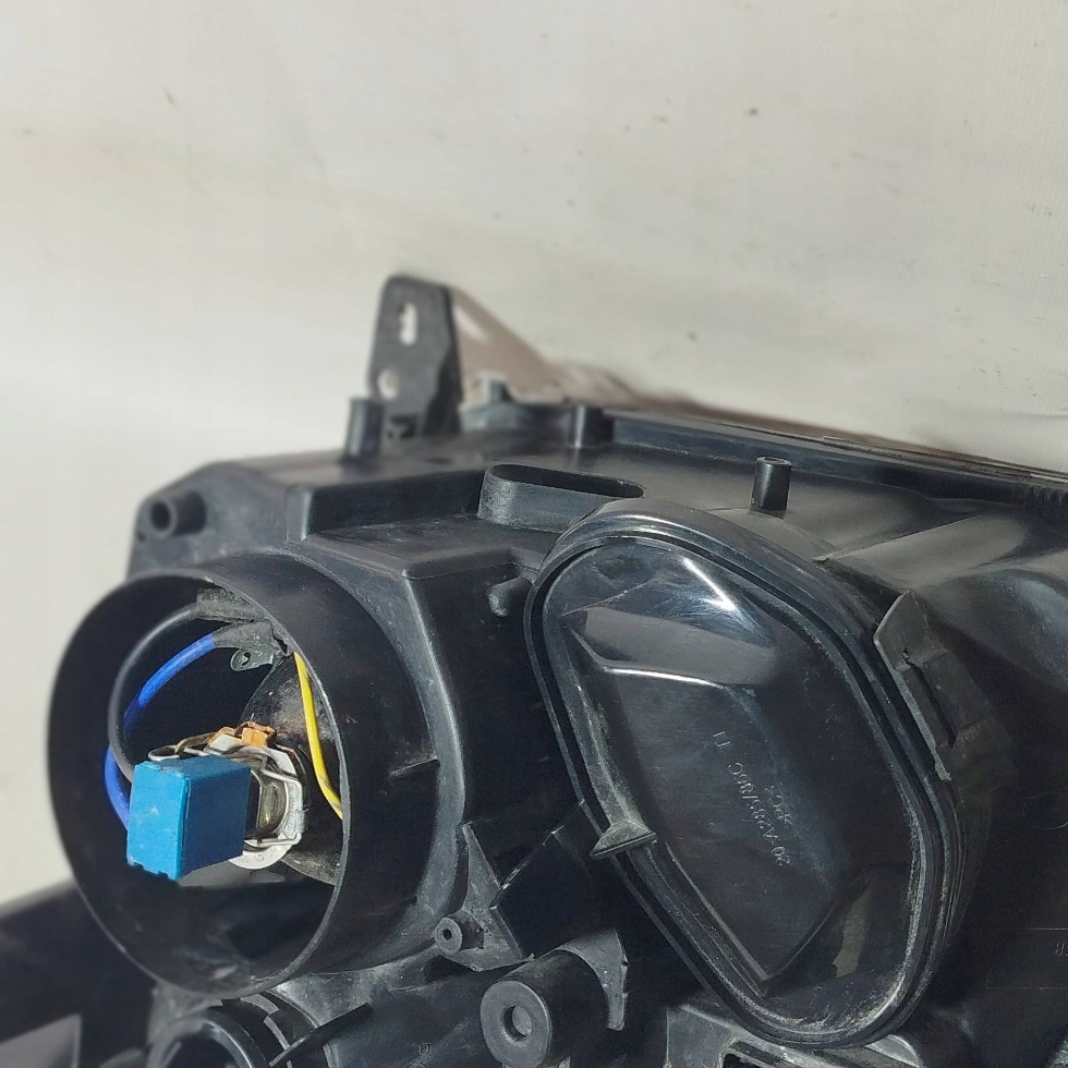 фото №9, Opel vectra c 2003 перед сторона правая лампа передняя