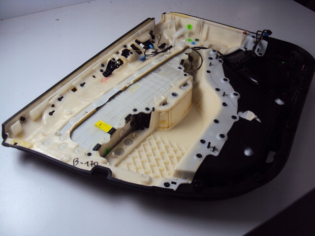 фото №7, Оббивка двері правий перед mercedes ml w166