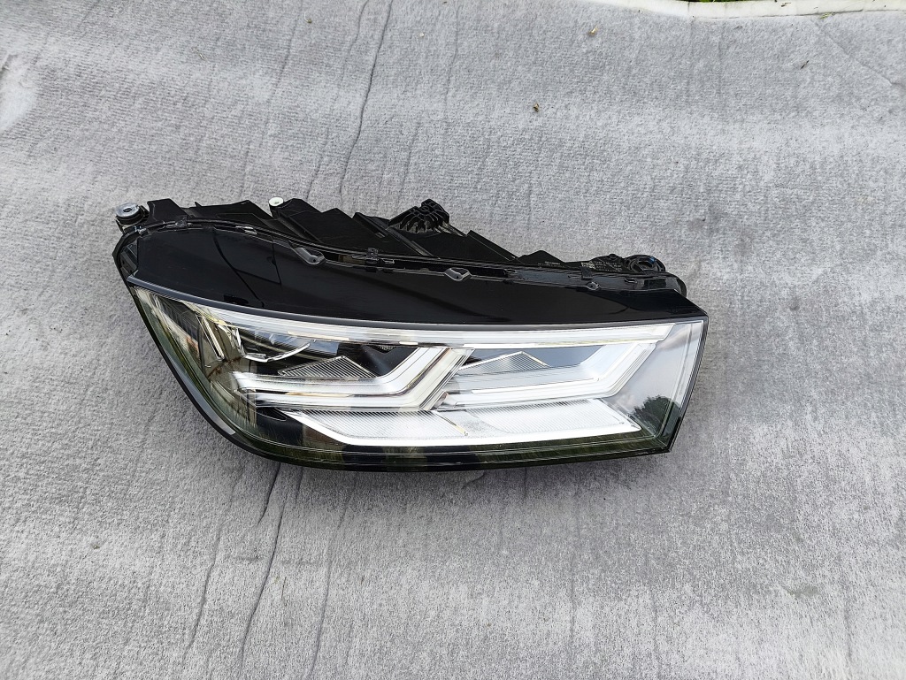 Купити Фара audi q5 80a правий перед full led європа