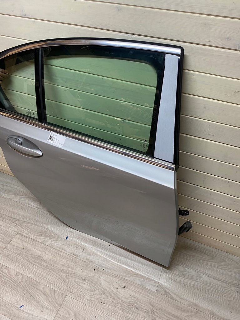 фото №1, Bmw 3 g20 дверь задние правое a83