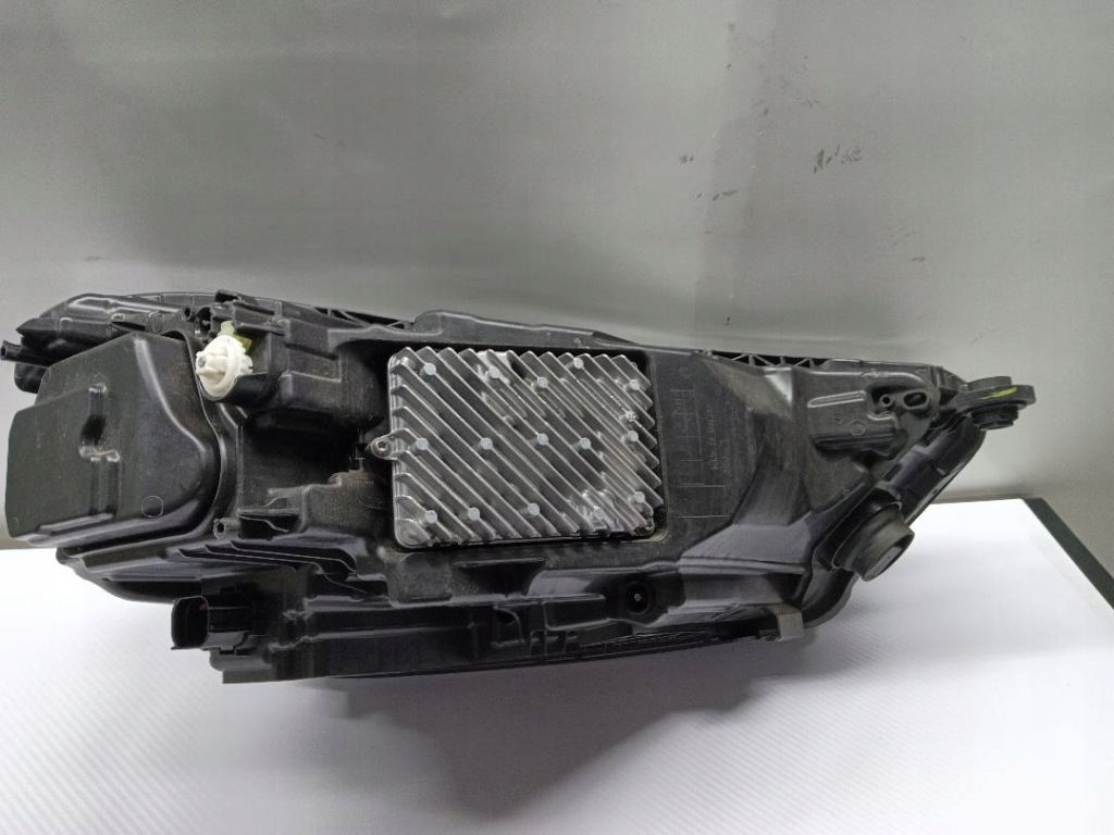 Фара перед передня ліва audi q5 80a941035 Недорого