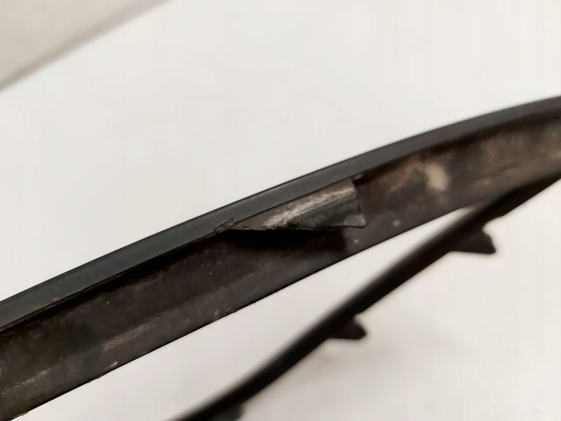 Hyundai i40 решётка бампера правая рамка противотуманной фары 86528-3z000 с Разборки