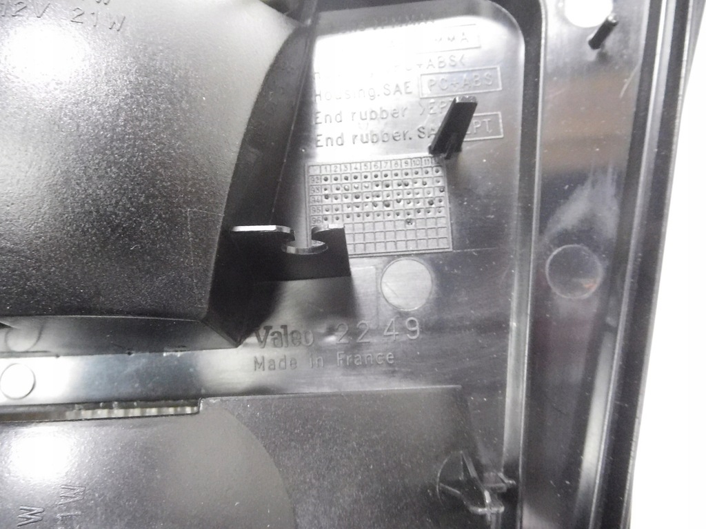 фото №9, Лампа лівий задня toyota carina e оригінальний номер 81591-05020