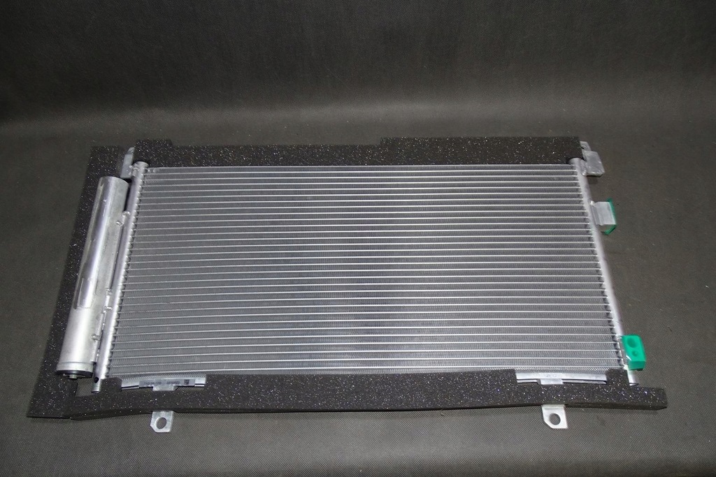 фото №10, Subaru forester 13- радиатор кондиционера oryg