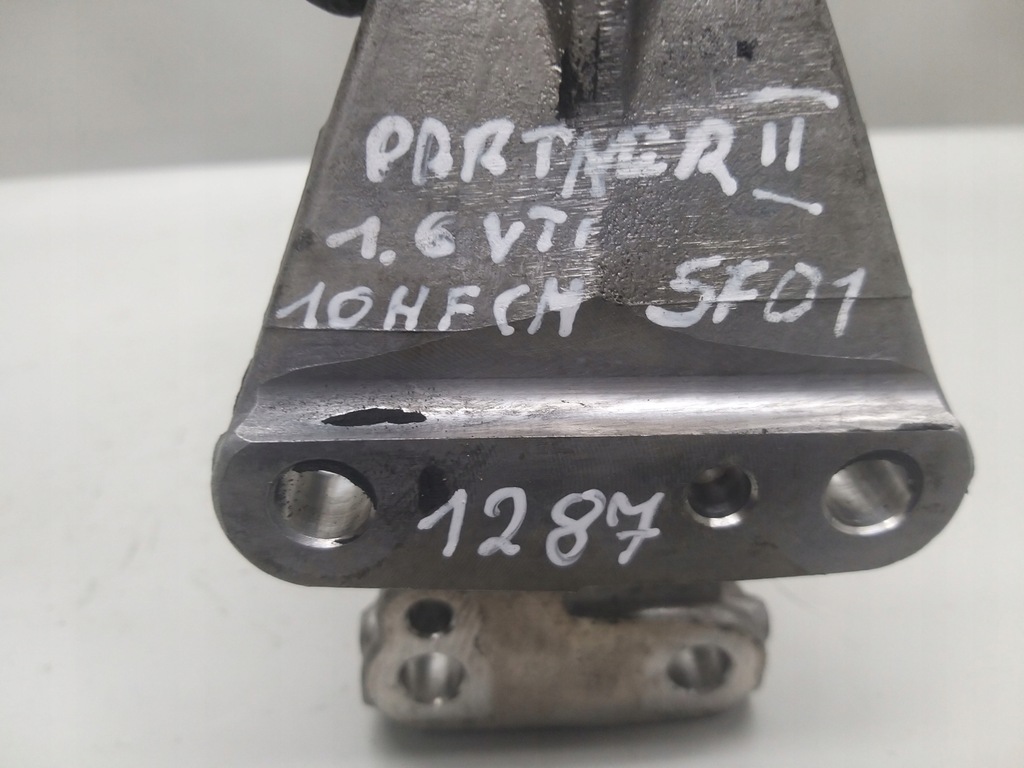 фото №12, Кронштейн двигуна підпора піввісь 1.6 1.4 vti 5f01 partner 308 r56 c3 9684500180