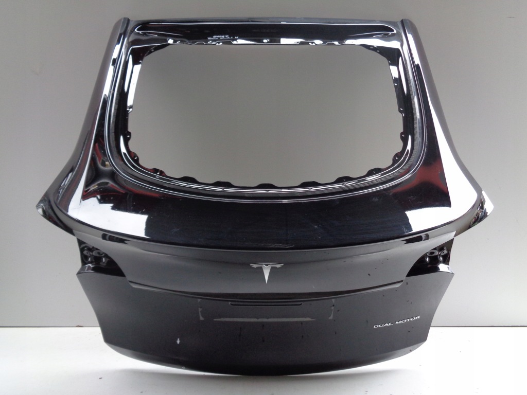 Купить Крышка багажника задняя tesla model y nr 51097