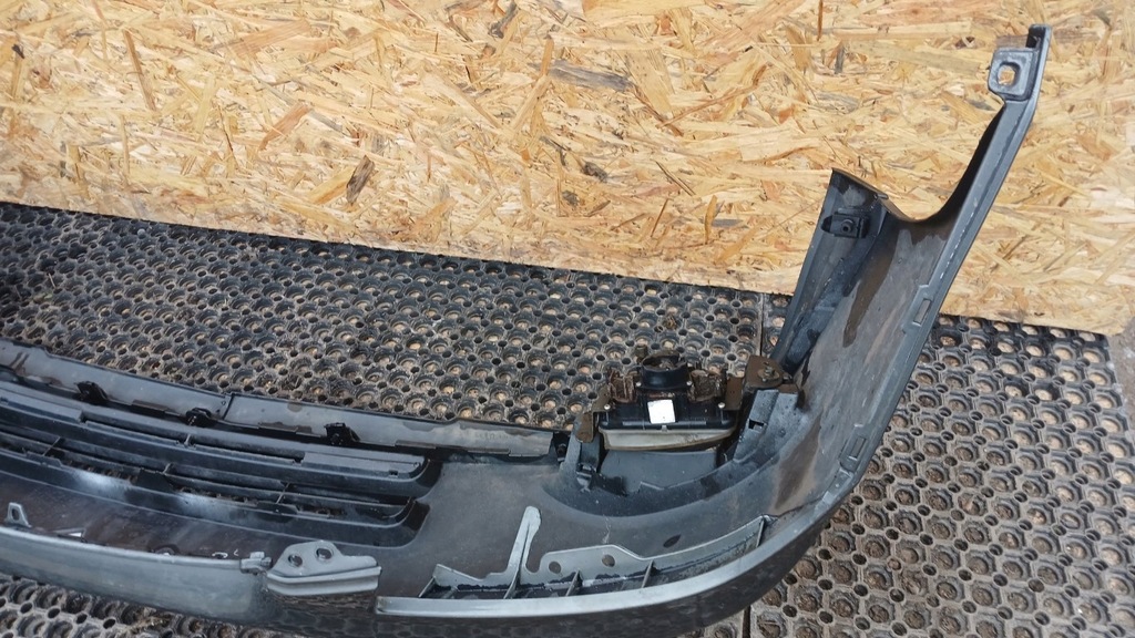 фото №9, Toyota corolla e12 бампер перед противотуманная фара 1c3