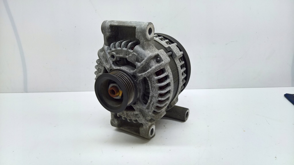 фото №1, Opel astra k 1.0 генератор