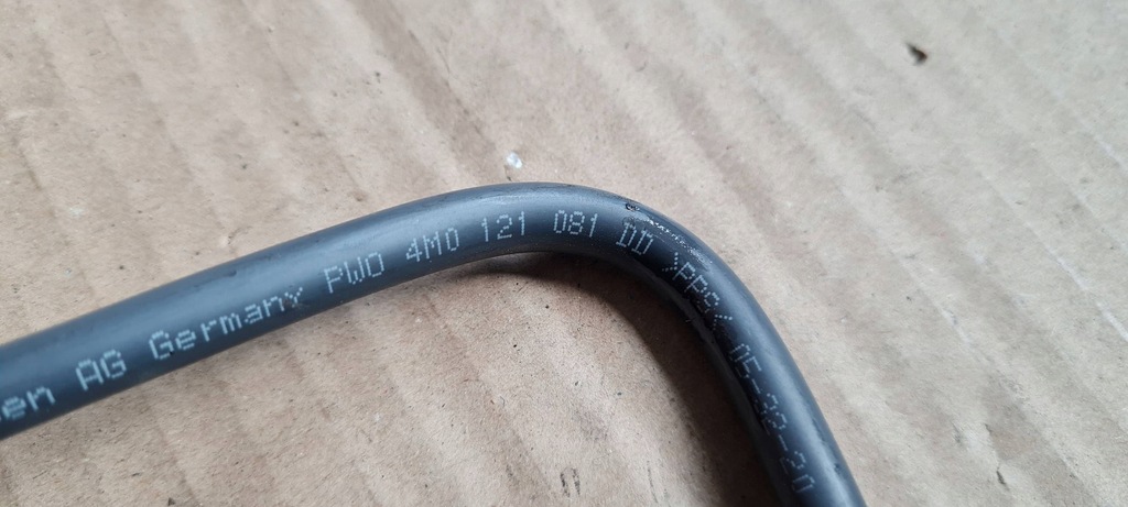 фото №6, Sq8 4m rsq8 шланг трубка wody 4.0 tfsi 4m0121081dd sq7 4m