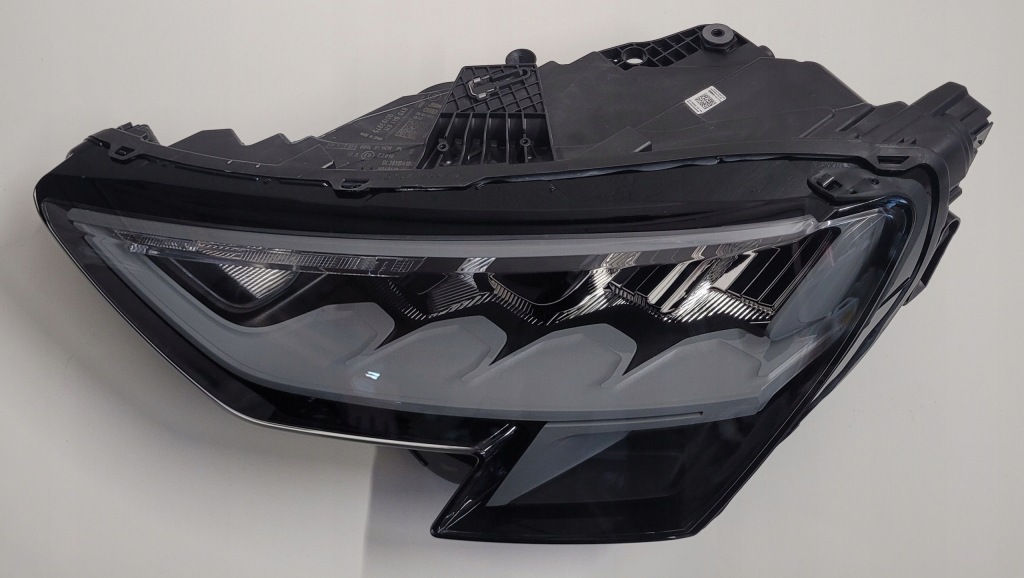 фото №1, Audi a3 s3 rs3 8y0 full led фара левый лампа оригинал kpl.