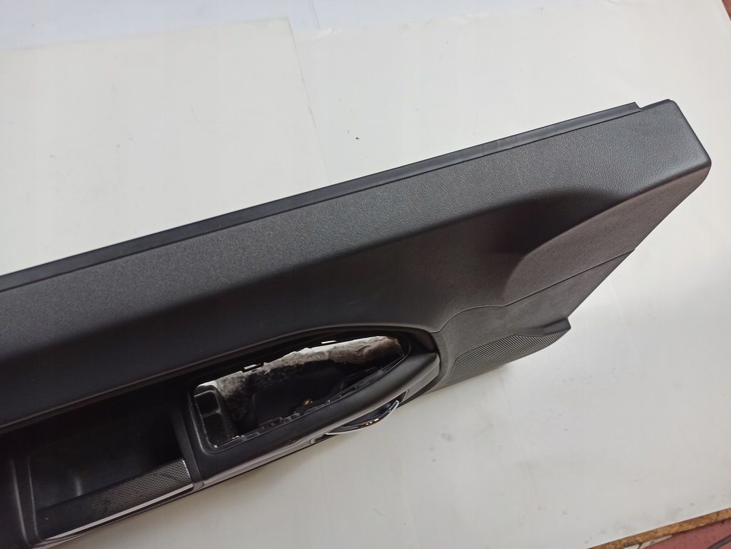 фото №7, Обшивка дверь панель обивка левый challenger 2009-2014