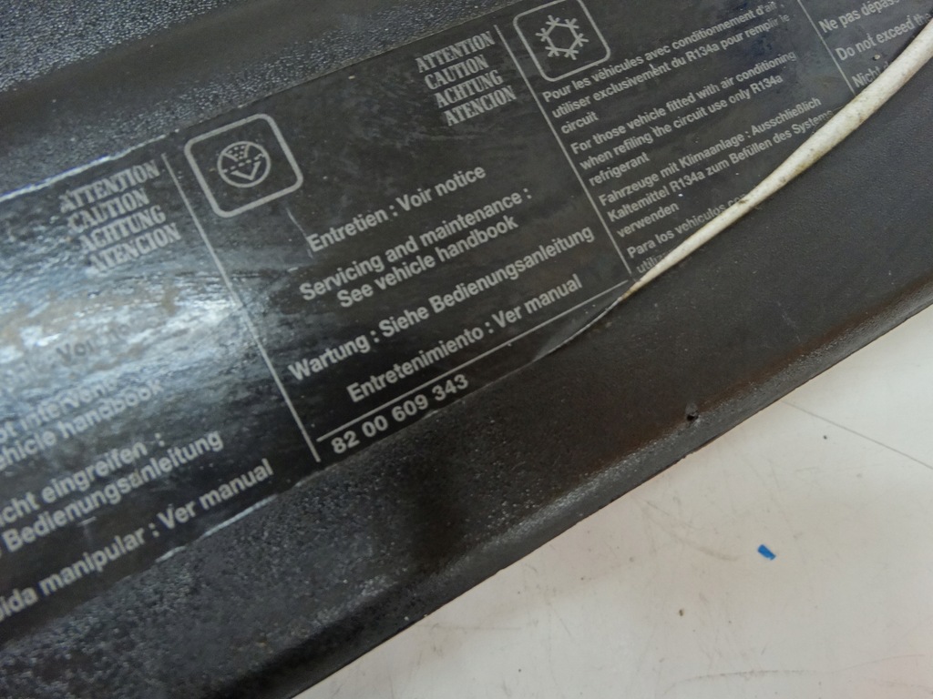 фото №7, Жабо левая renault master ii 8200121690