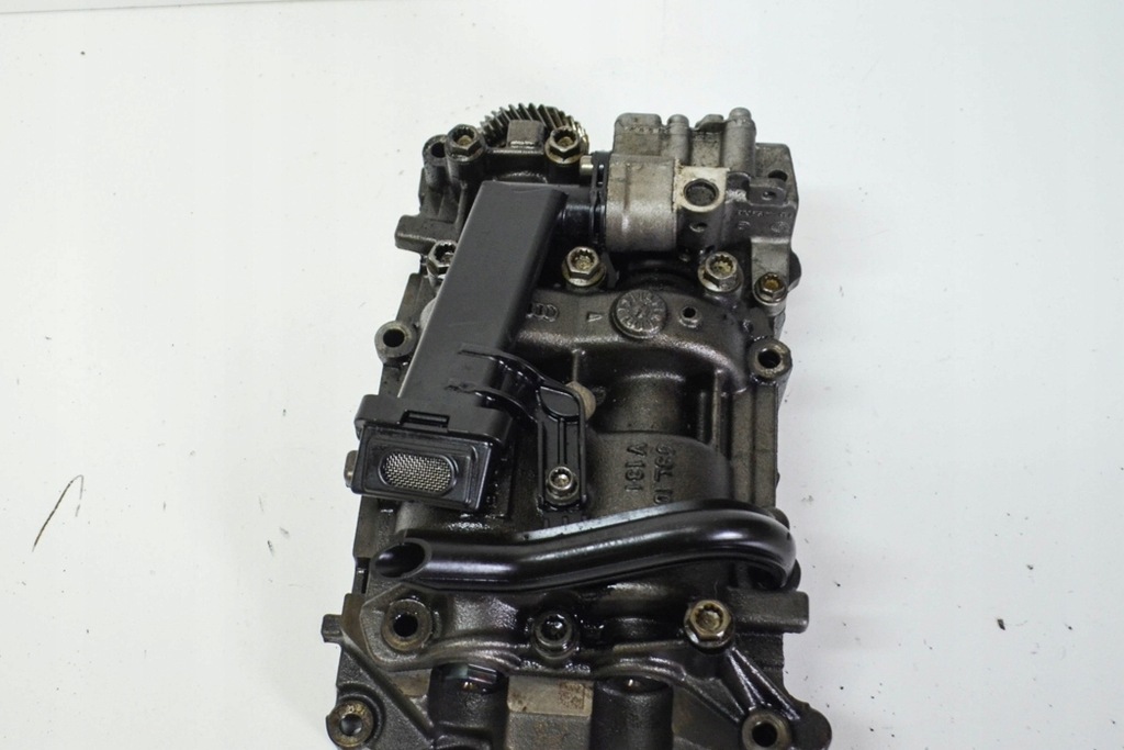 фото №7, Насос оливи vw passat cc 357 03l103537 2.0l дизель 125kw 2009