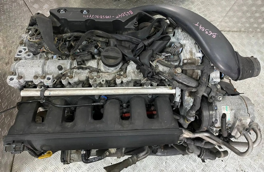 фото №1, Двигатель kompletny volvo s80 2010