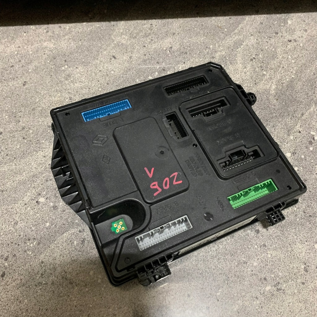 фото №1, Renault zoe модуль bcm 284b16661r