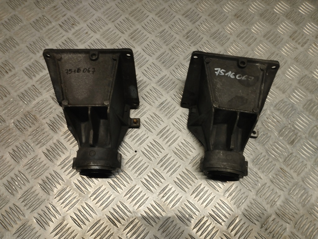 фото №1, Bmw x3 e83 кронштейн опора полуось 7516067