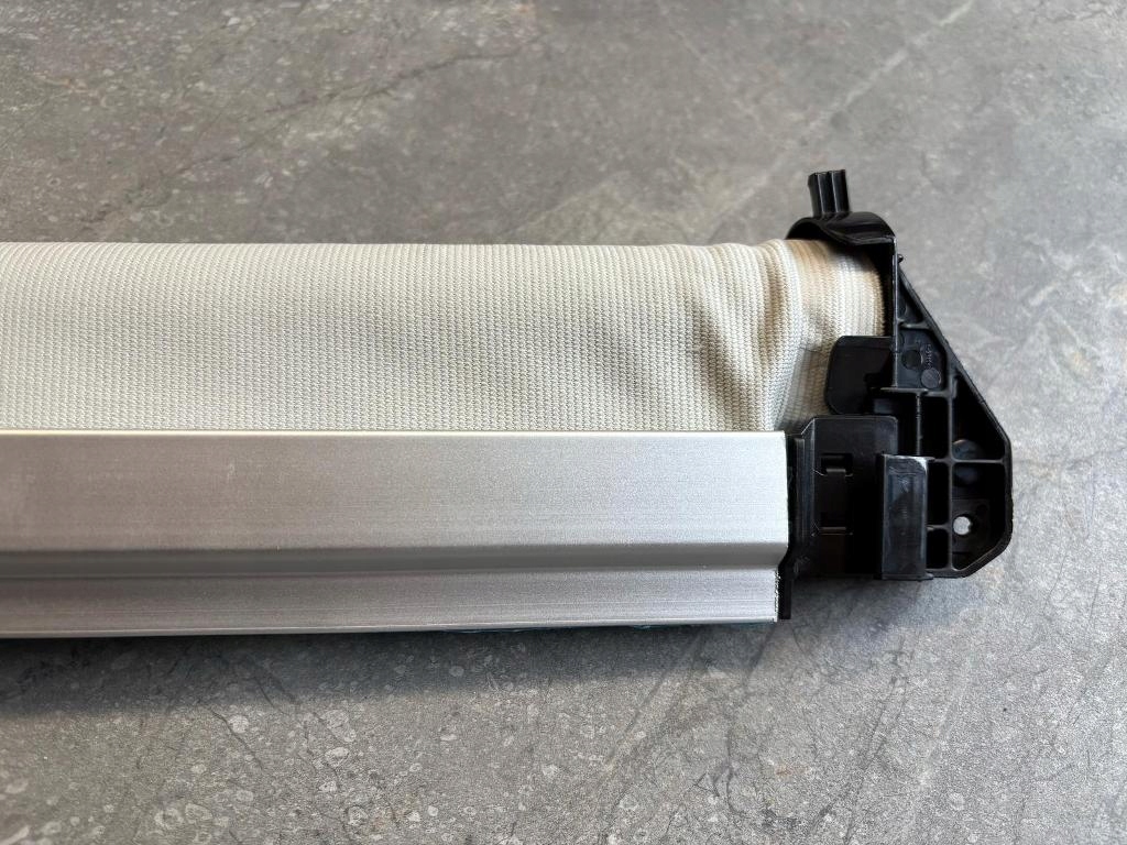 Шторка безопасности панорамы beż бежевый 5na.877.307 do vw tiguan allspace 5ng 5na Киев