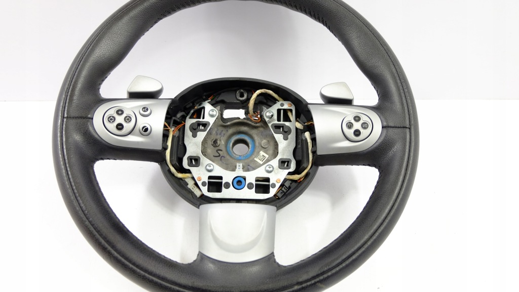 фото №3, Mini cooper r56 воздуховод кожа 6782597