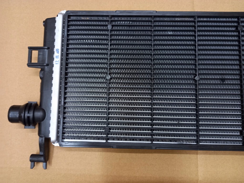 фото №7, Nowa радіатор додаткова mercedes s-klasa w223 a0995009500