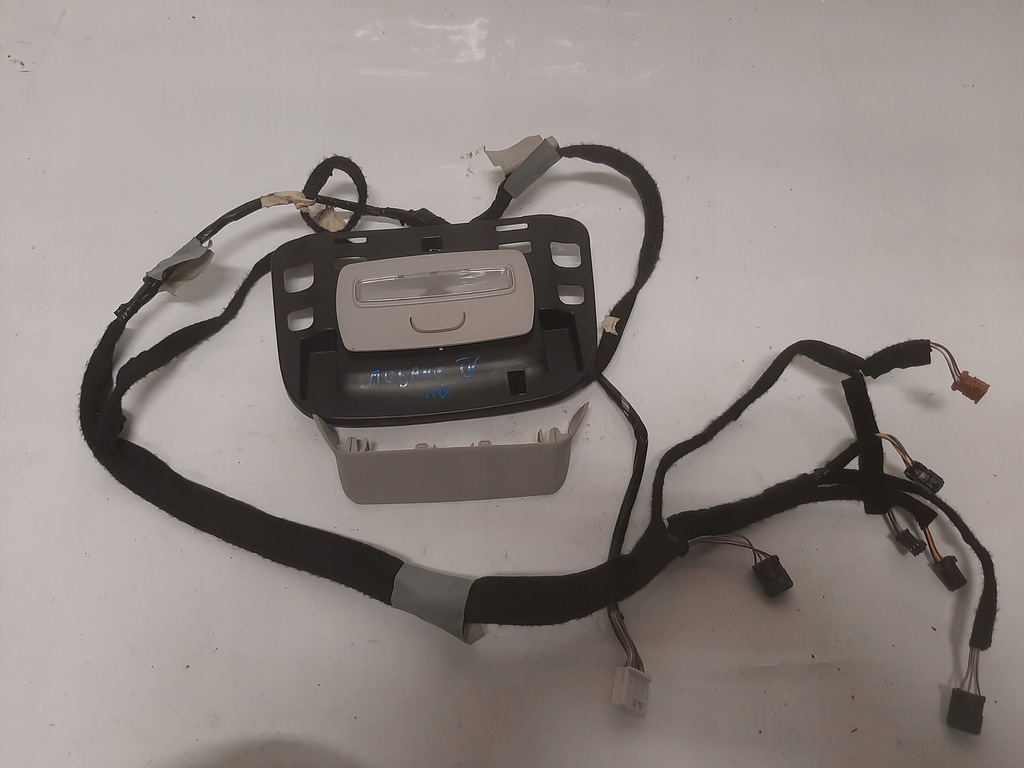 фото №1, Лампа потолочный провода renault megane iv hb