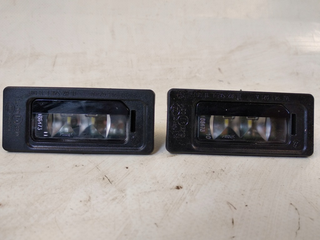 фото №1, Vw passat b7 kombi лампа реєстрації led задня