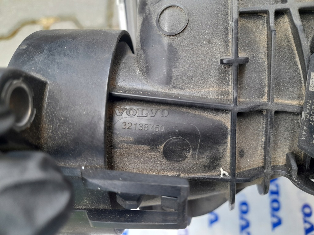 фото №8, Радиатор интеркулер 32138750 volvo xc60 ii 2.0 b4d 2019r w-wa