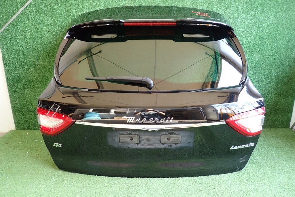 фото №1, Крышка багажника задняя задняя maserati levante 2017 камера