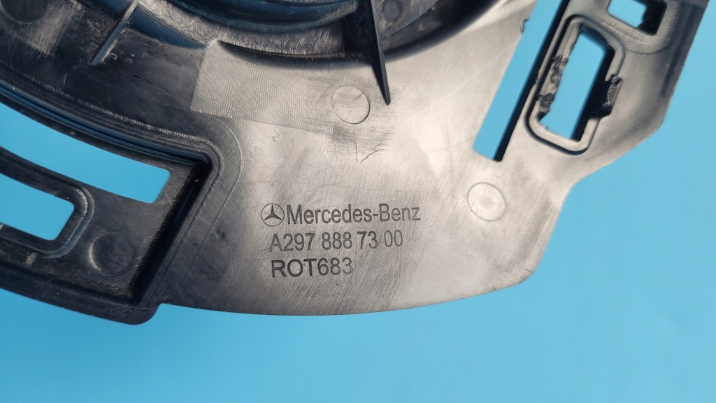 фото №14, Mercedes eqe 350+ 23r кронштейн решётка бампера a2978887300