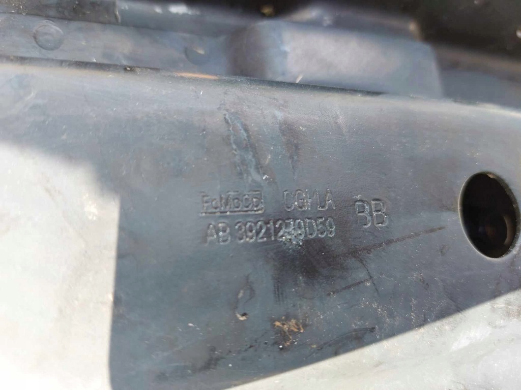 фото №8, Ford ranger 13-21 rok левая четверть обшивка задняя