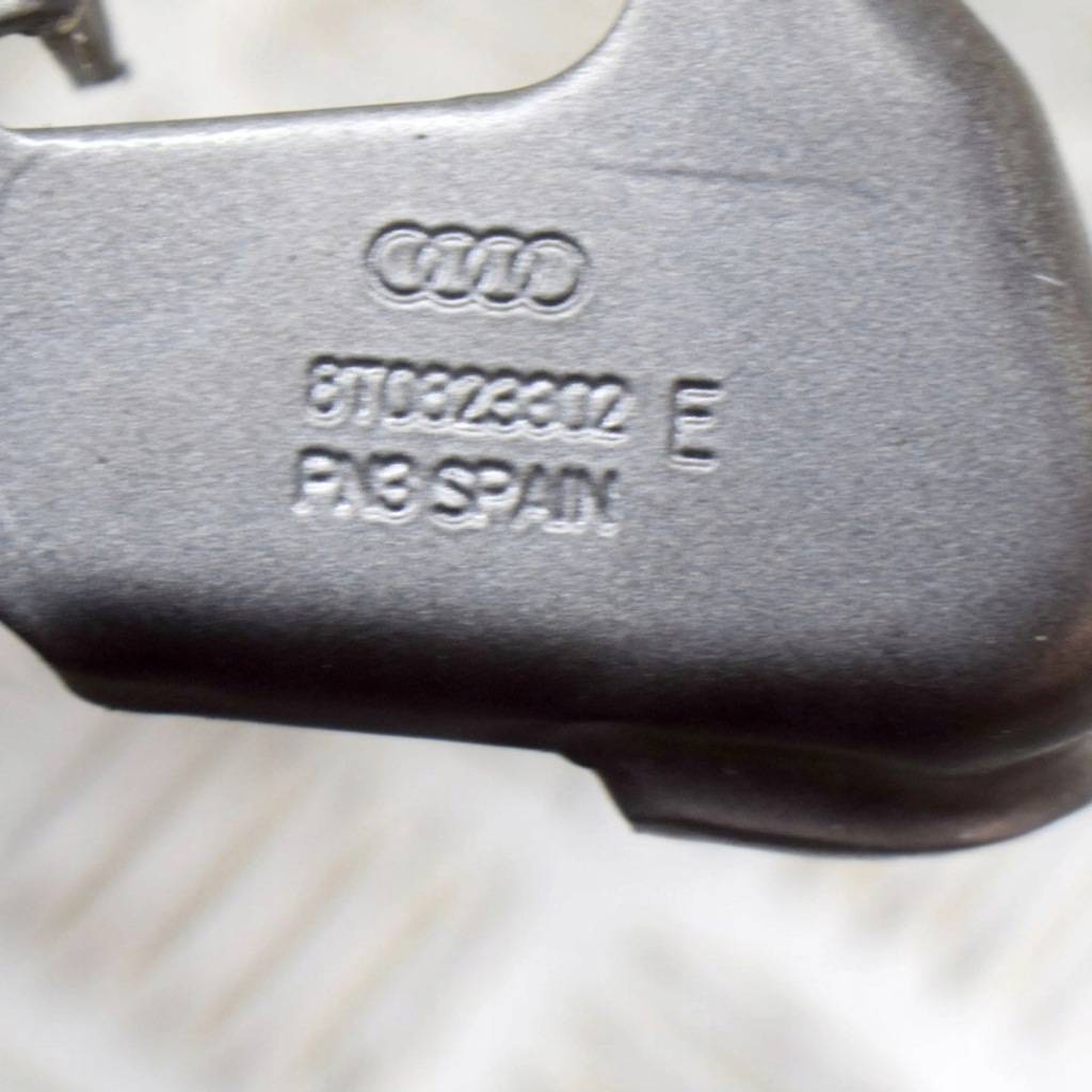 фото №6, Audi a5 sportback 8ta 2014 правая сторона петли крышки / капот двигателя