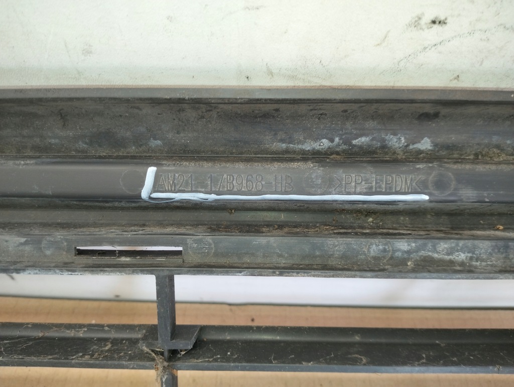 Купить Решётка средняя бампер перед ford galaxy iii mk3 lift lata 2010-2014