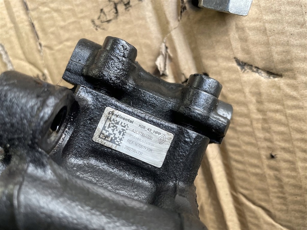 фото №9, Форсунки + насос wysokiego тиску biturbo 2.3 dci renault master 4 iv 19-