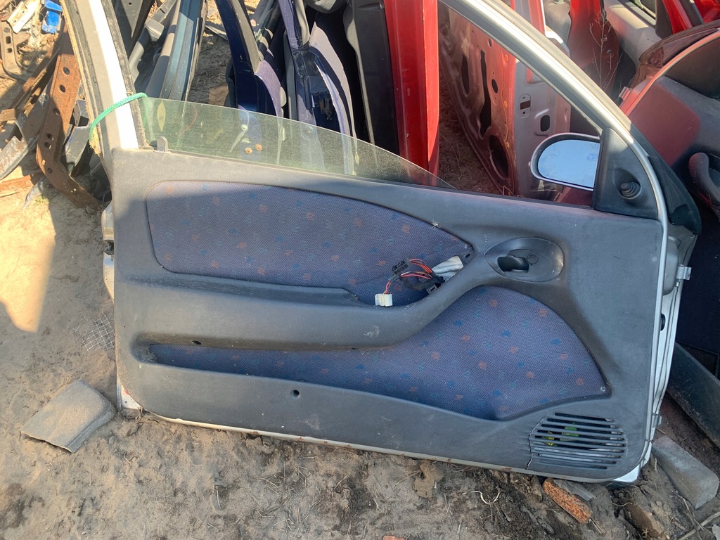 фото №12, Fiat bravo i молдинг боковая дверь 3d l p