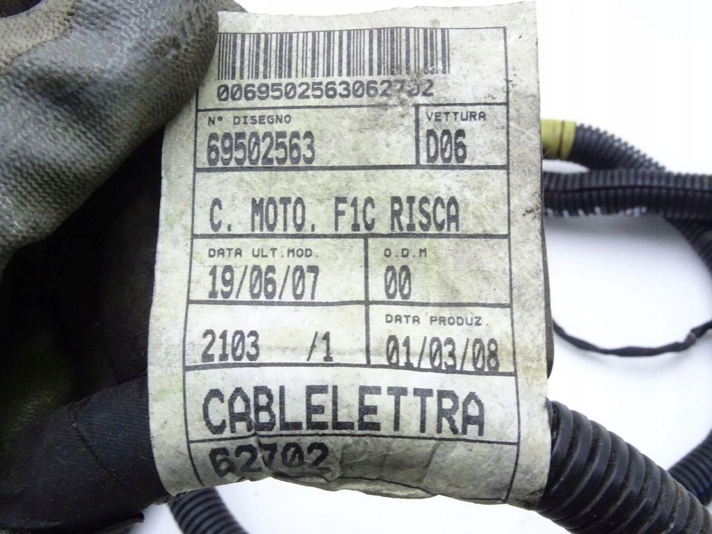 фото №5, Iveco daily iv v 06-14 2.3 hpi джгут генератора стартер 69502563 #135