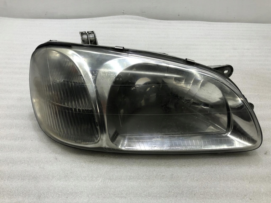 фото №1, Лампа правый перед kia carnival eu